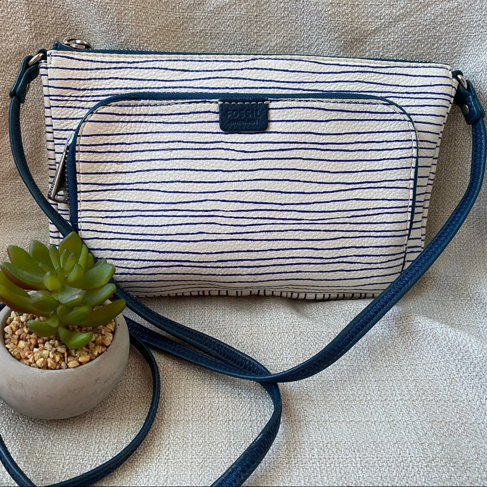 Small Leather Fossil Crossbody